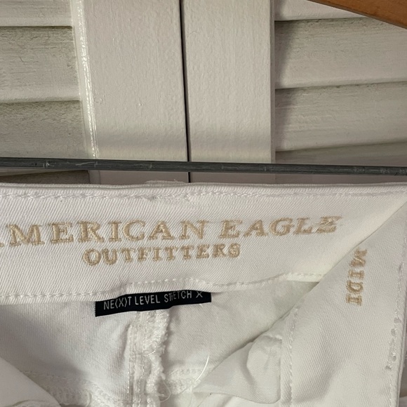 American Eagle-size 0 cuffed short - Picture 2 of 3